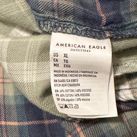 NWOT American Eagle Cropped Flannel Shirt - Picture 7 of 7